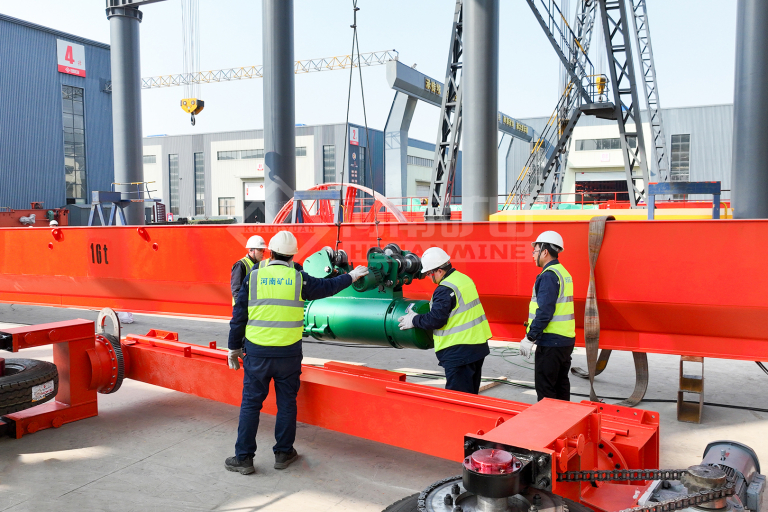 Overhead Crane Supplier, Gantry Crane Supplier, Harbor Crane Supplier