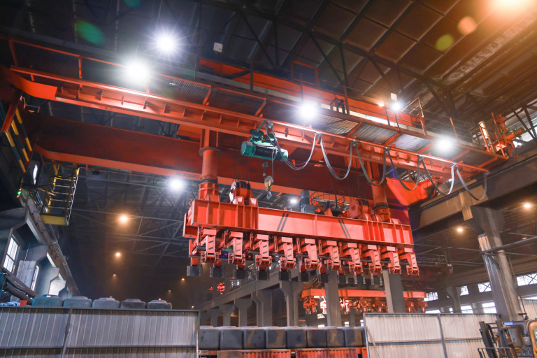 Anode Charcoal Block Stacking Crane for Aluminum Electrolysis