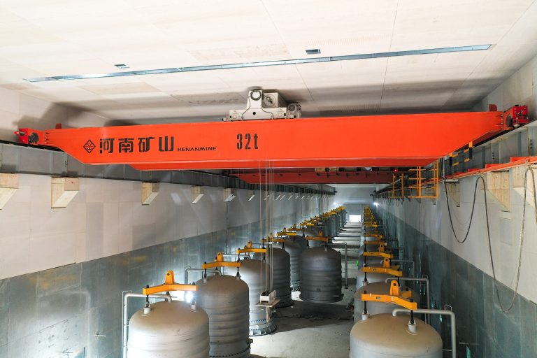anti-static overhead crane