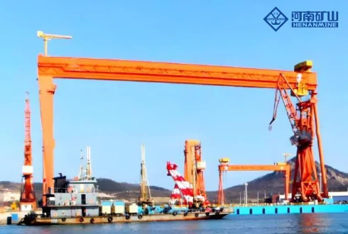 gantry crane vs overhead crane